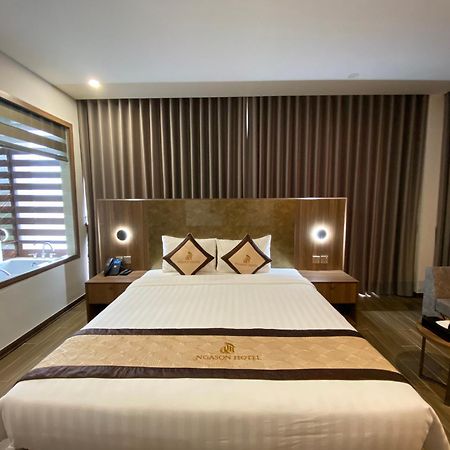Khach San Nga Son Hotel Eksteriør billede