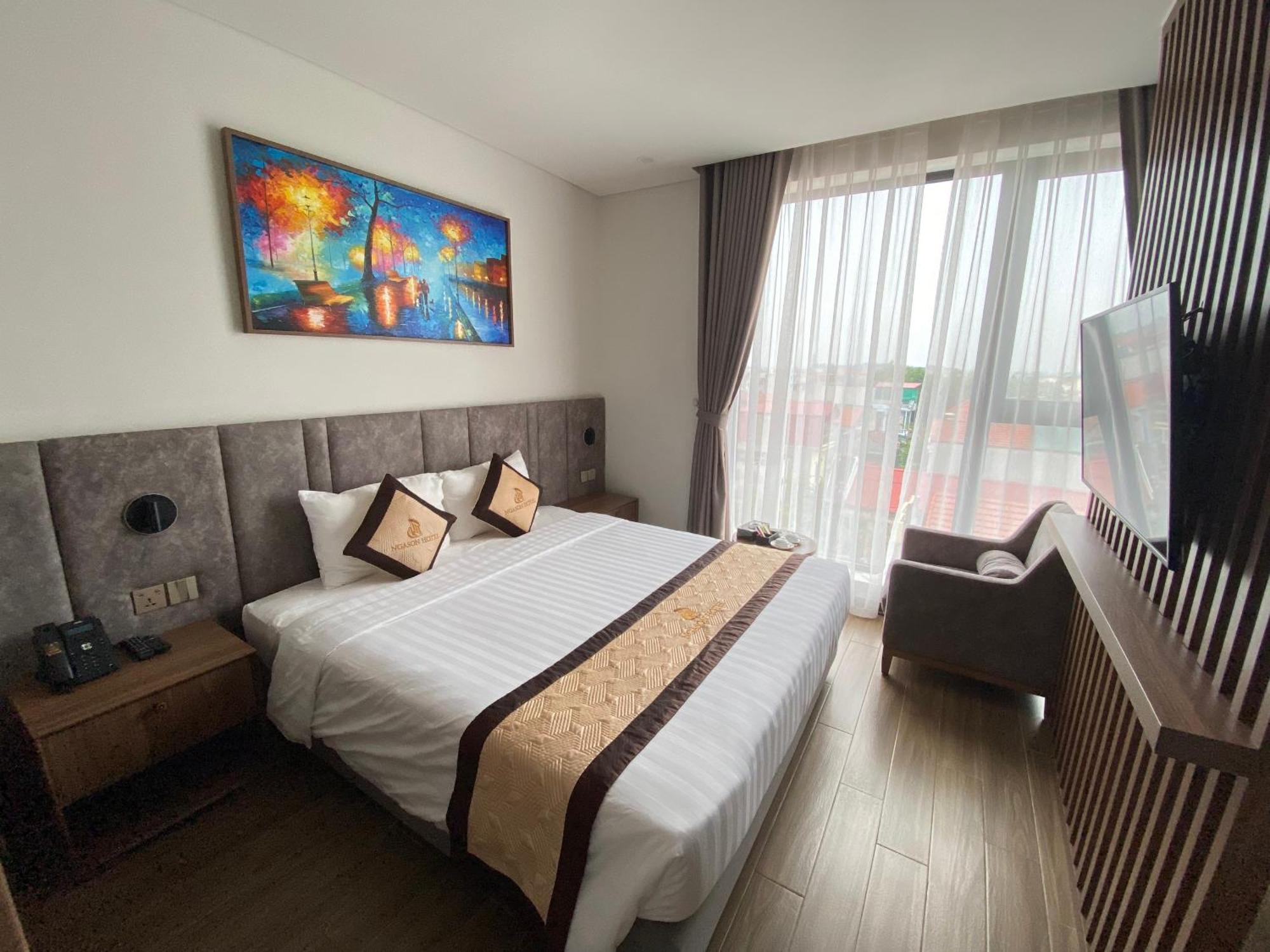 Khach San Nga Son Hotel Eksteriør billede