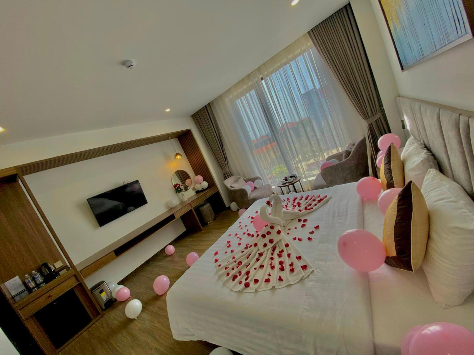 Khach San Nga Son Hotel Eksteriør billede